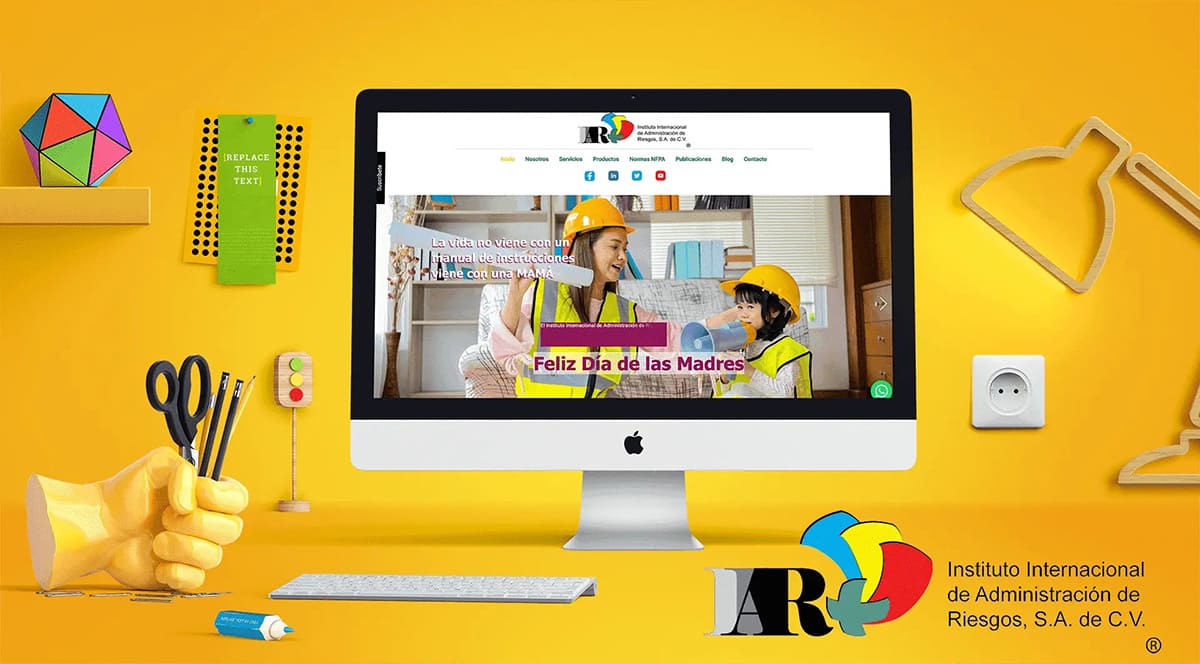 Web IIAR